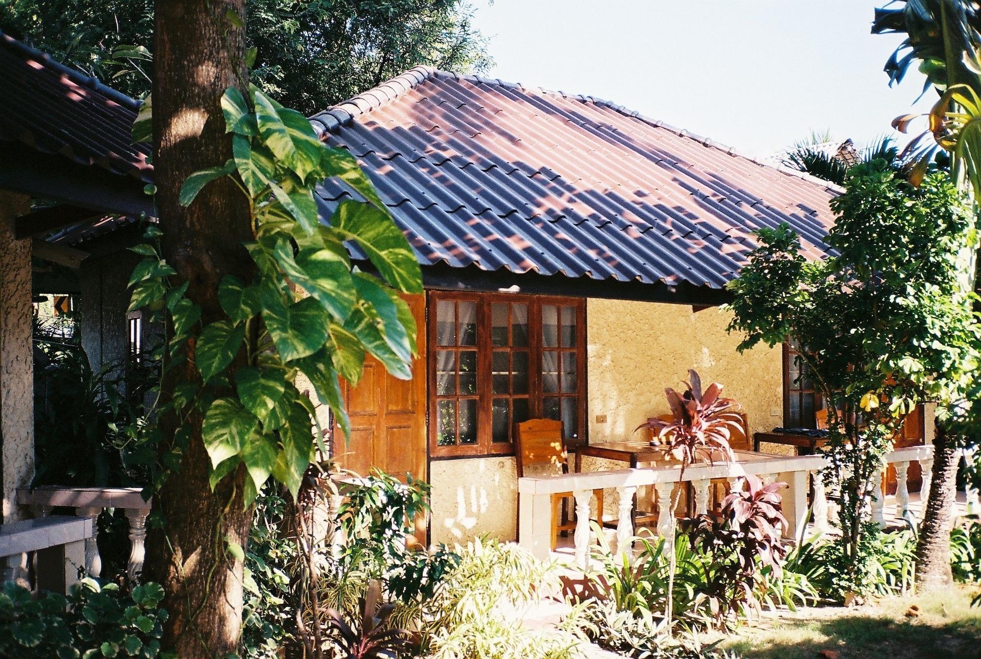 Silver Beach Resort Ламай Бийч Екстериор снимка