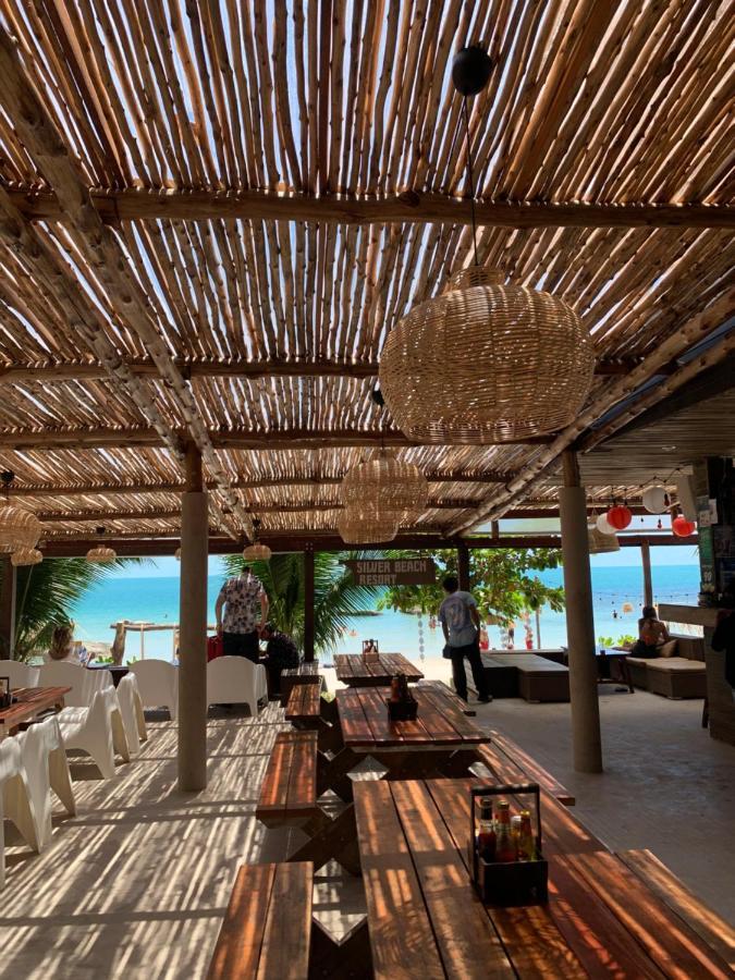 Silver Beach Resort Ламай Бийч Екстериор снимка