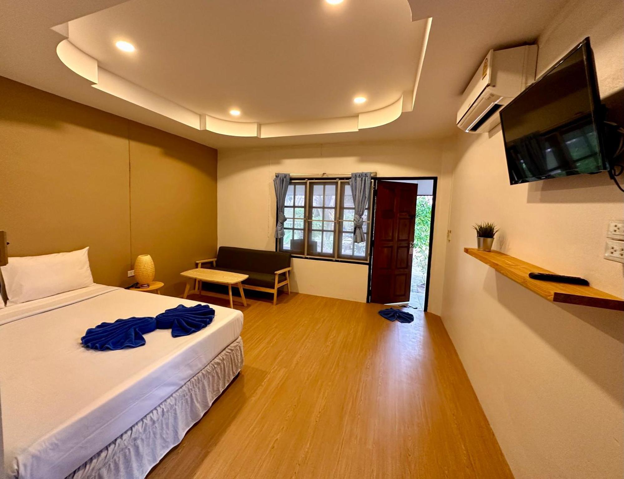 Silver Beach Resort Ламай Бийч Екстериор снимка